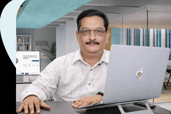K M Manohar